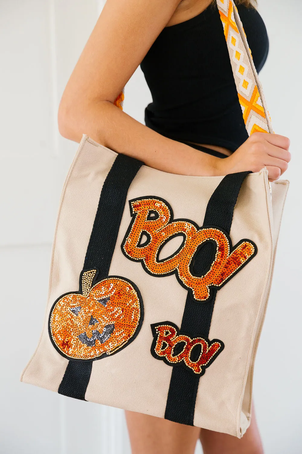 HALLOWEEN SEASON TOTE BAGS
