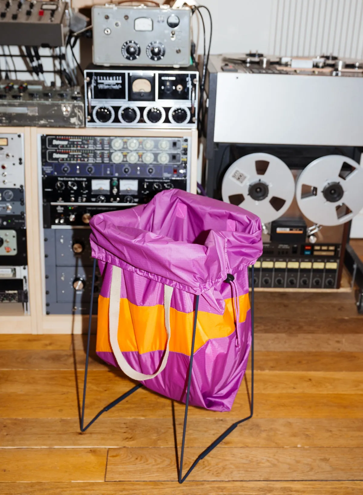 SUSAN BIJL /  The New Trash Bag