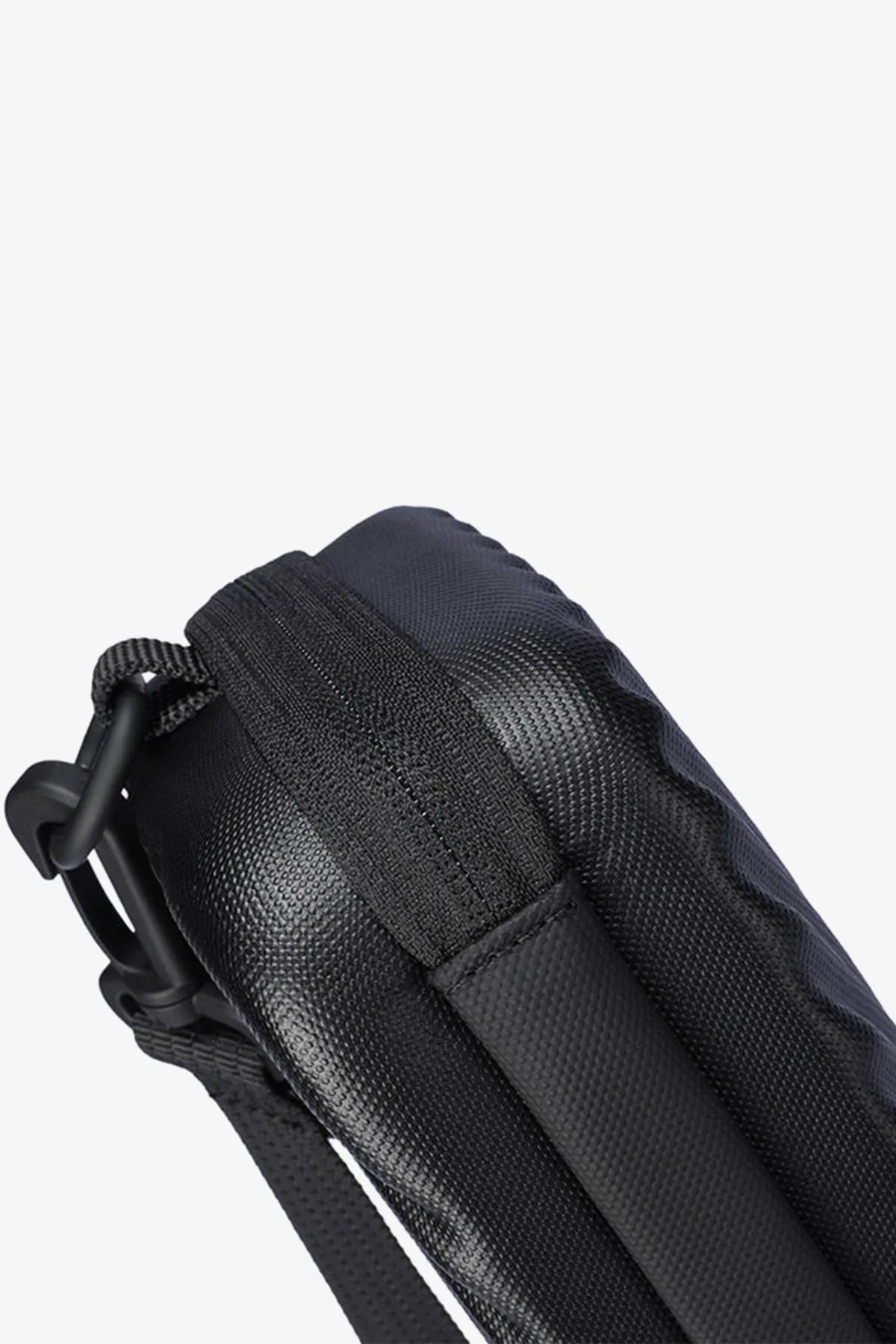 Textured Rigid Cross Body Bag - S24 - MHB0008