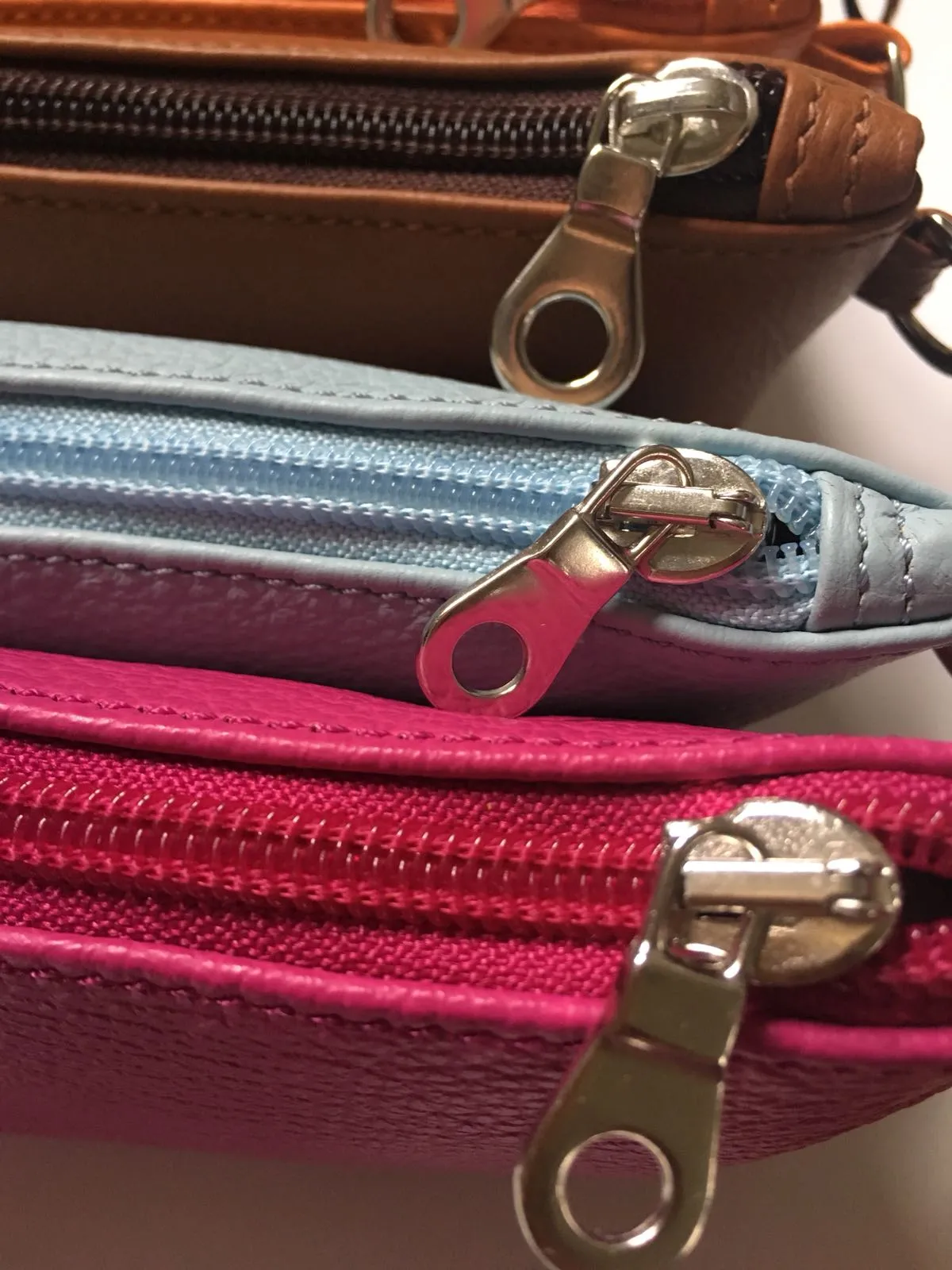 Viaggi Leather Wrist Pouch (Made In England)